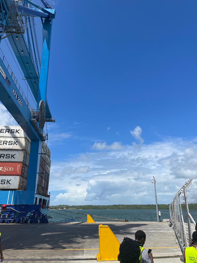Port loading